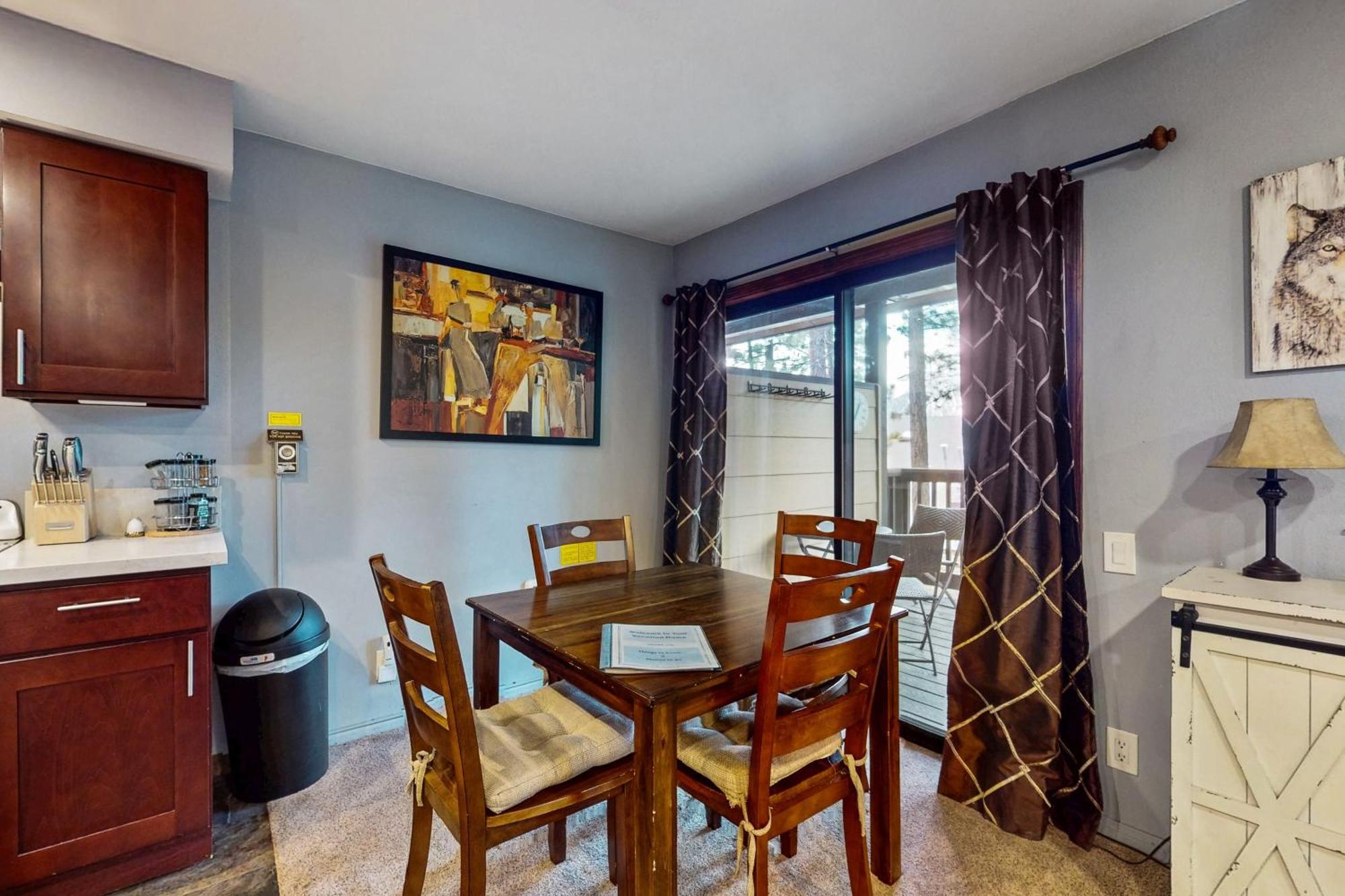 Fireside At The Village Mammoth Lakes Chambre photo